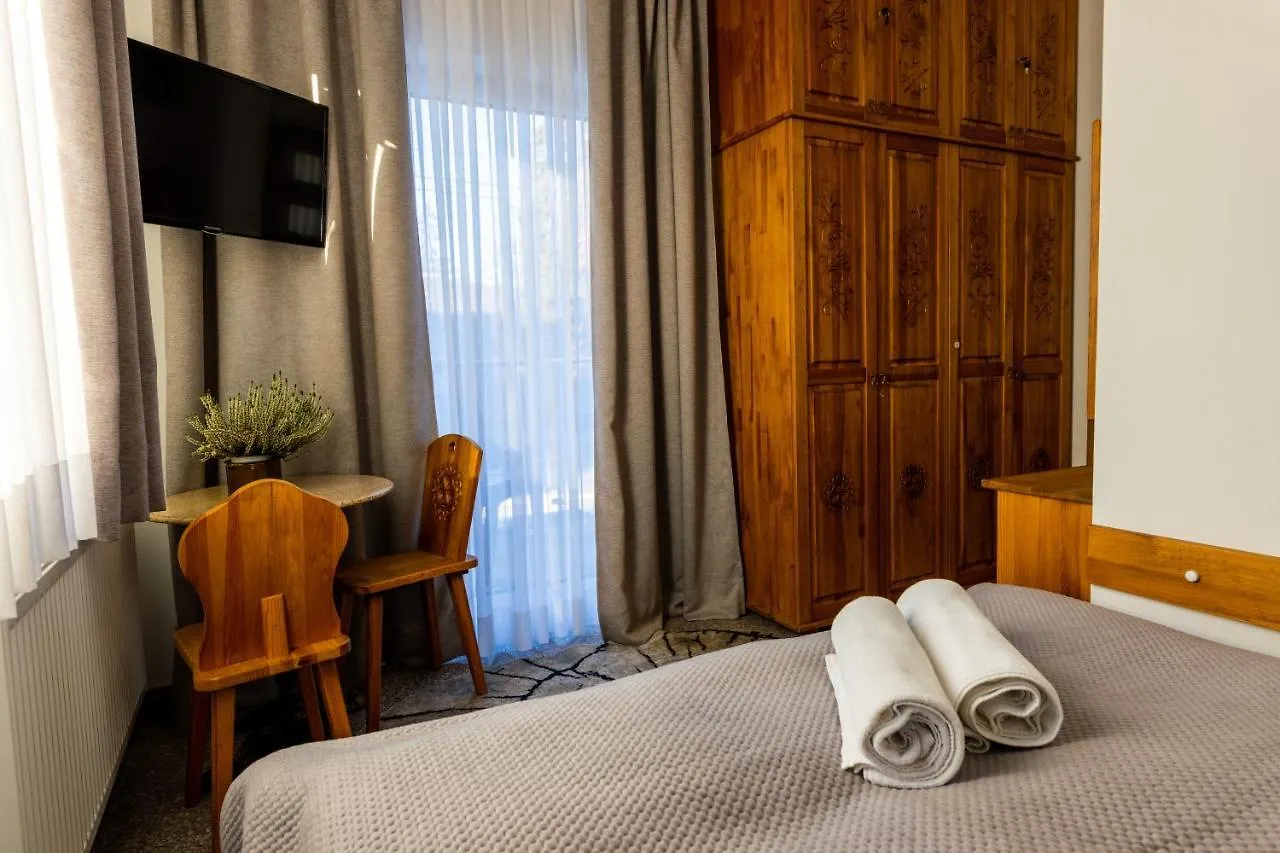 Bed & Breakfast Aplit 2 Guest House Zakopane Poland